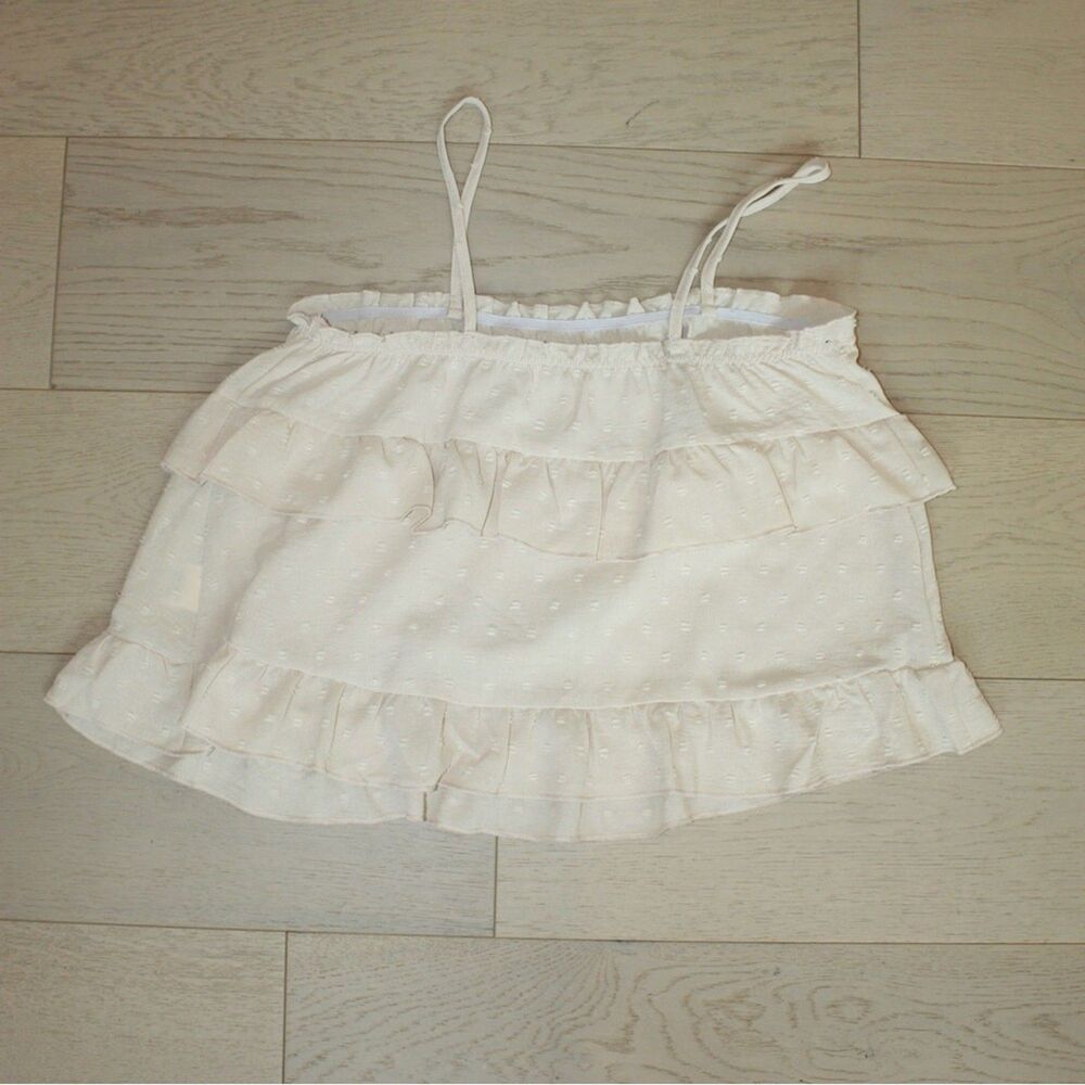 Cream Ruffle Sleeveless Top - Picture 2 of 3